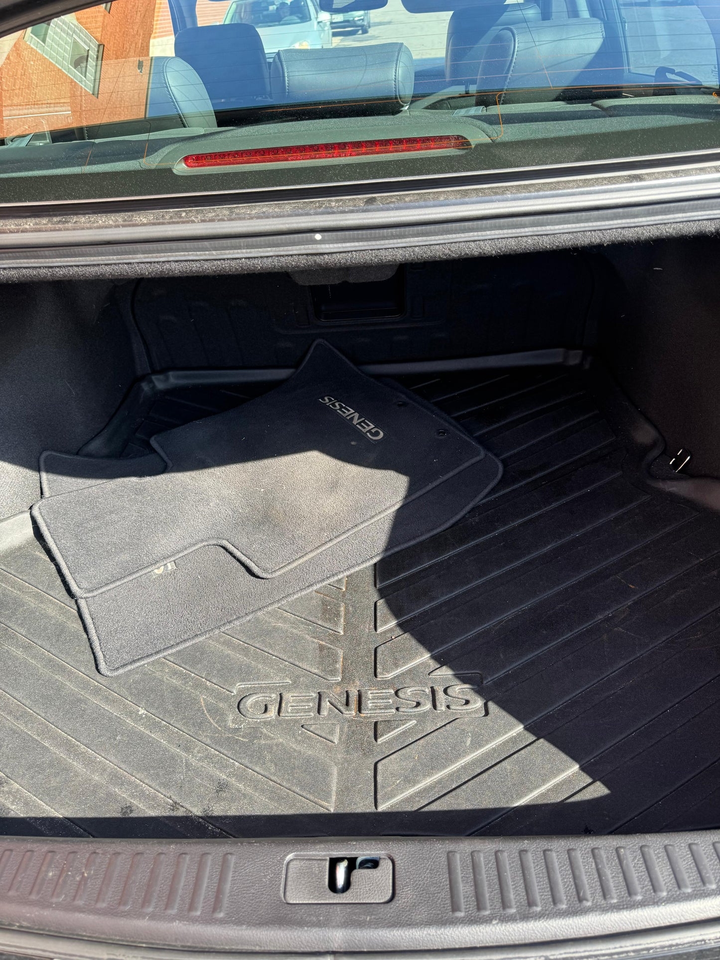 2012 Hyundai Genesis · 4.6L V8