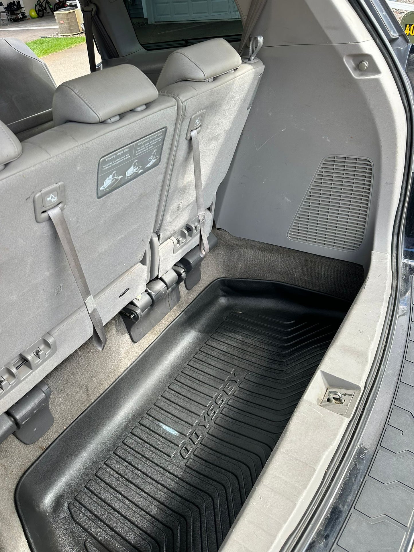 2014 Honda Odyssey · EX-L w/DVD Res Minivan 4D