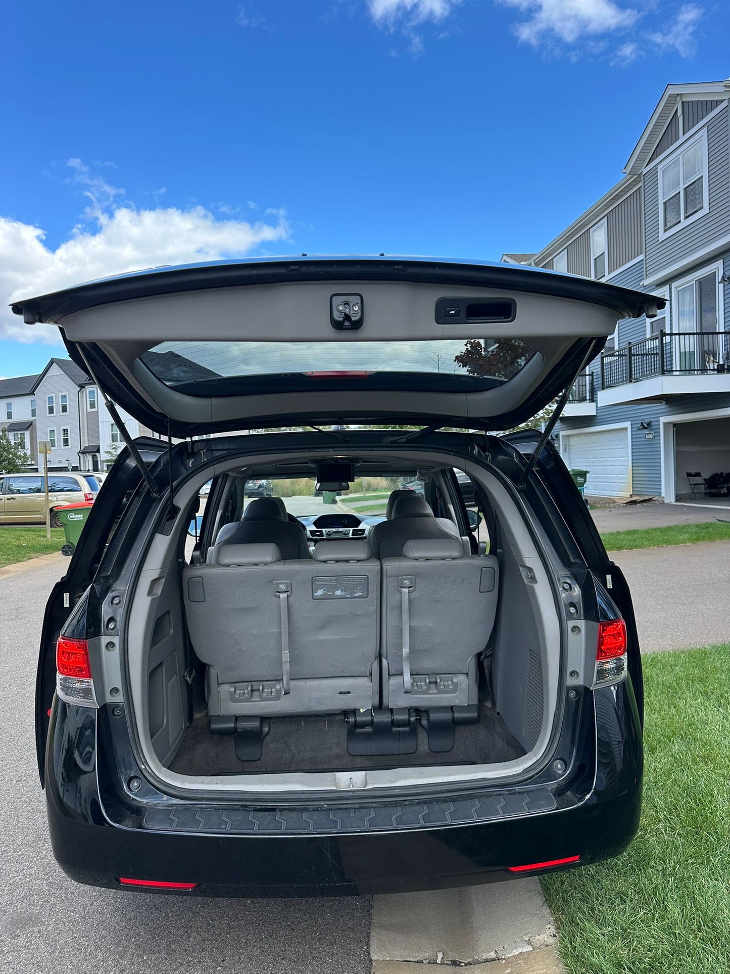 2014 Honda Odyssey · EX-L w/DVD Res Minivan 4D