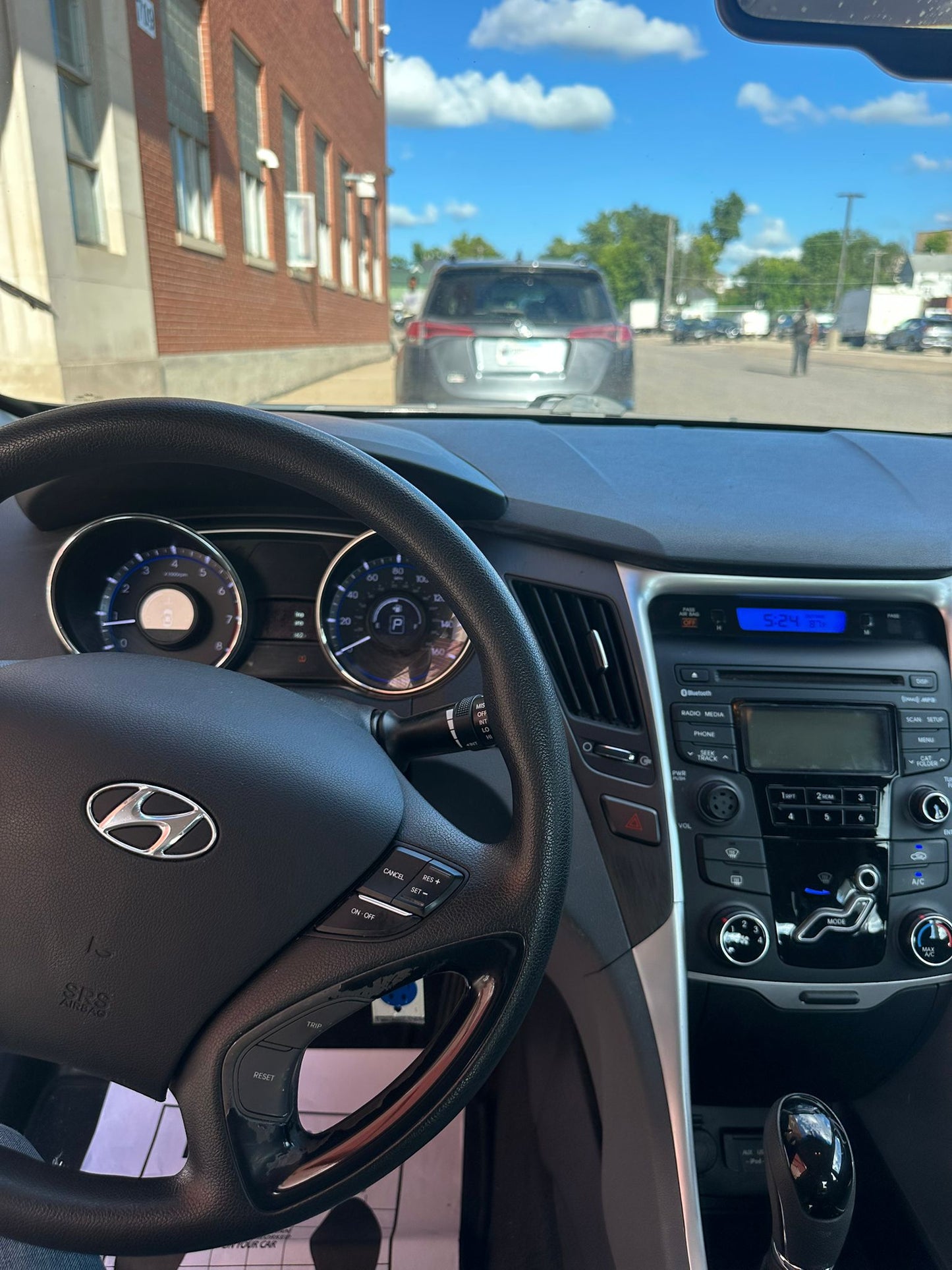 2013 Hyundai Sonata · GLS 4 cyl