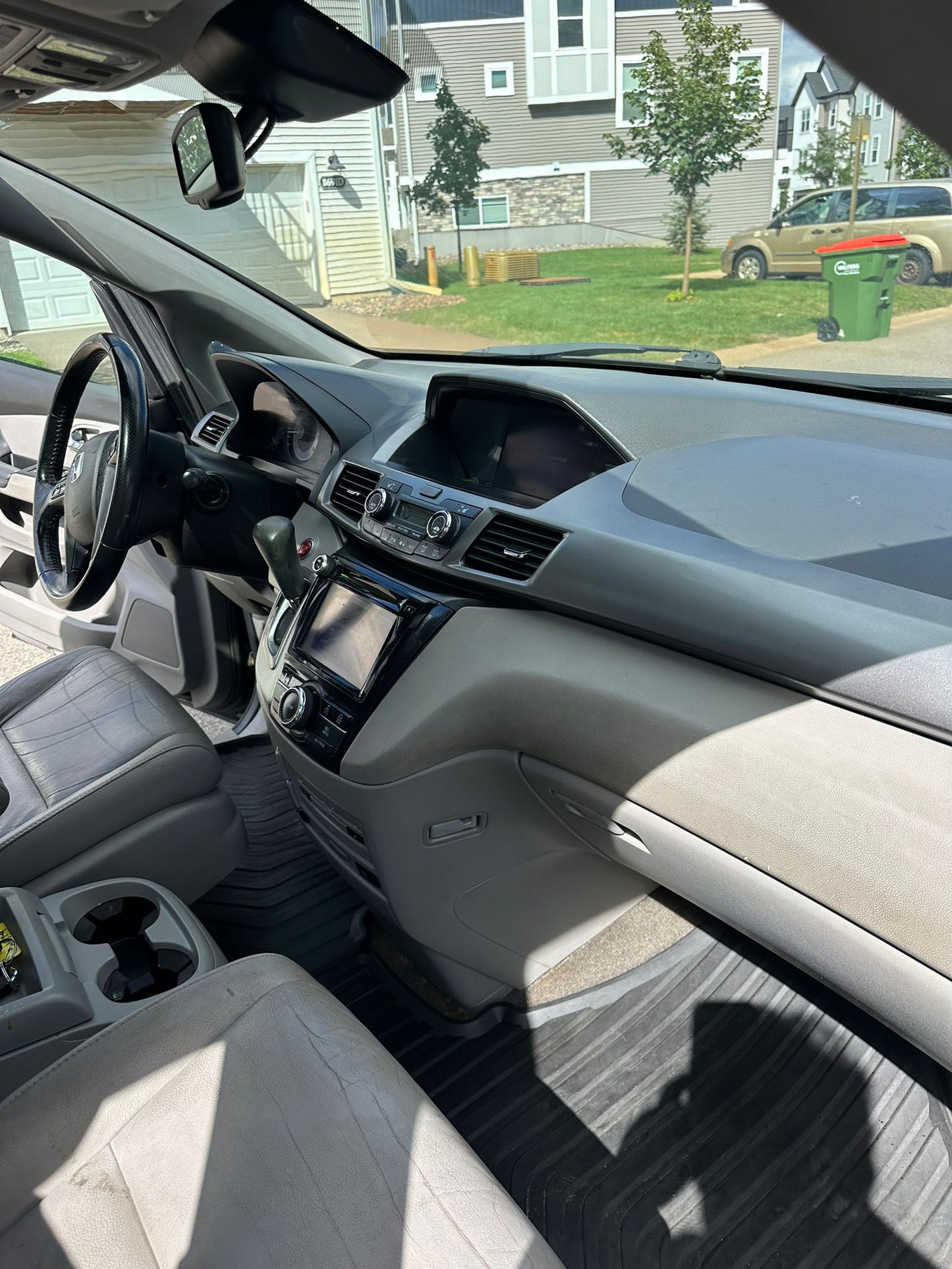 2014 Honda Odyssey · EX-L w/DVD Res Minivan 4D